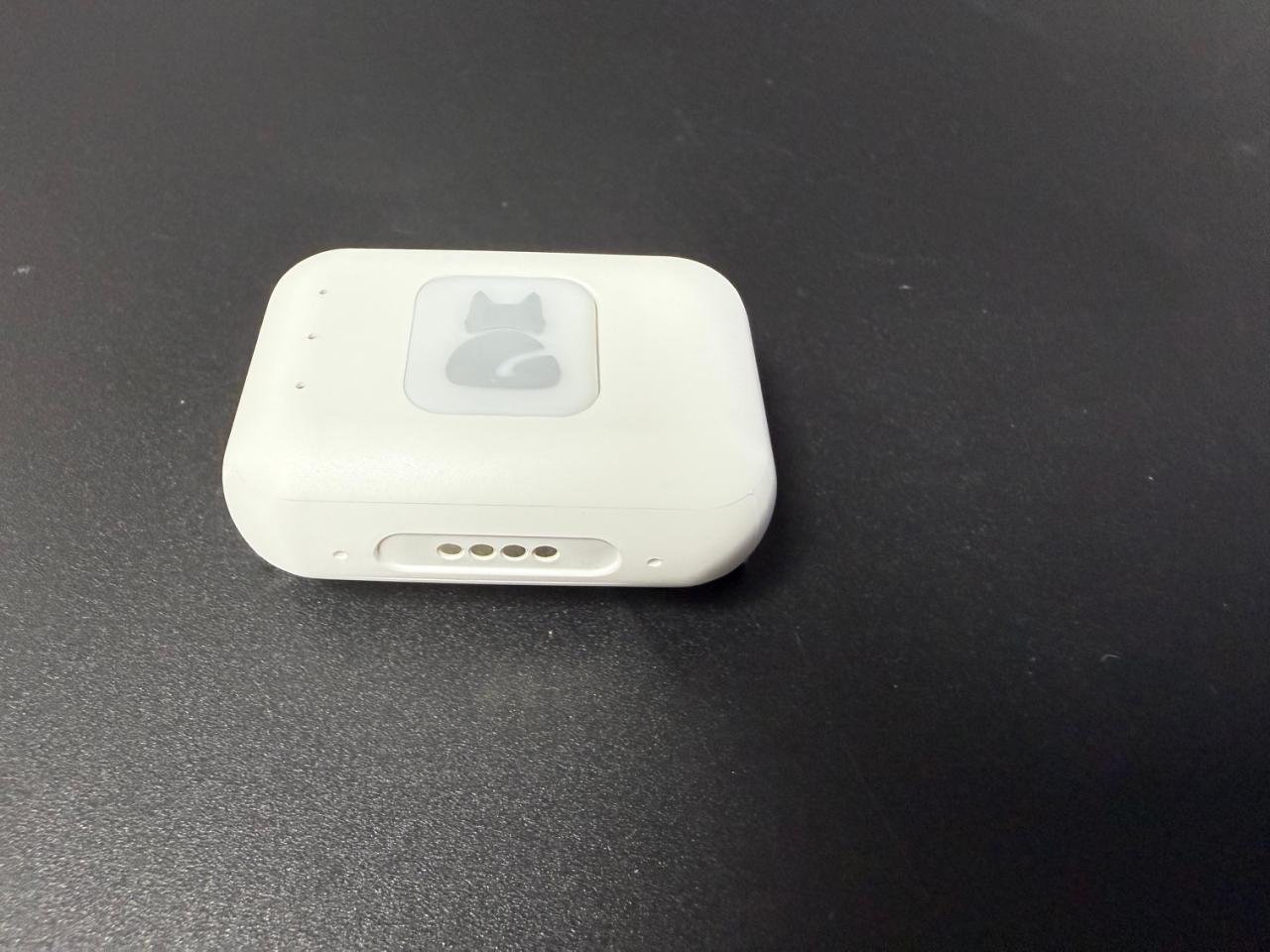 Compact GPS Pet Tracker XH-03